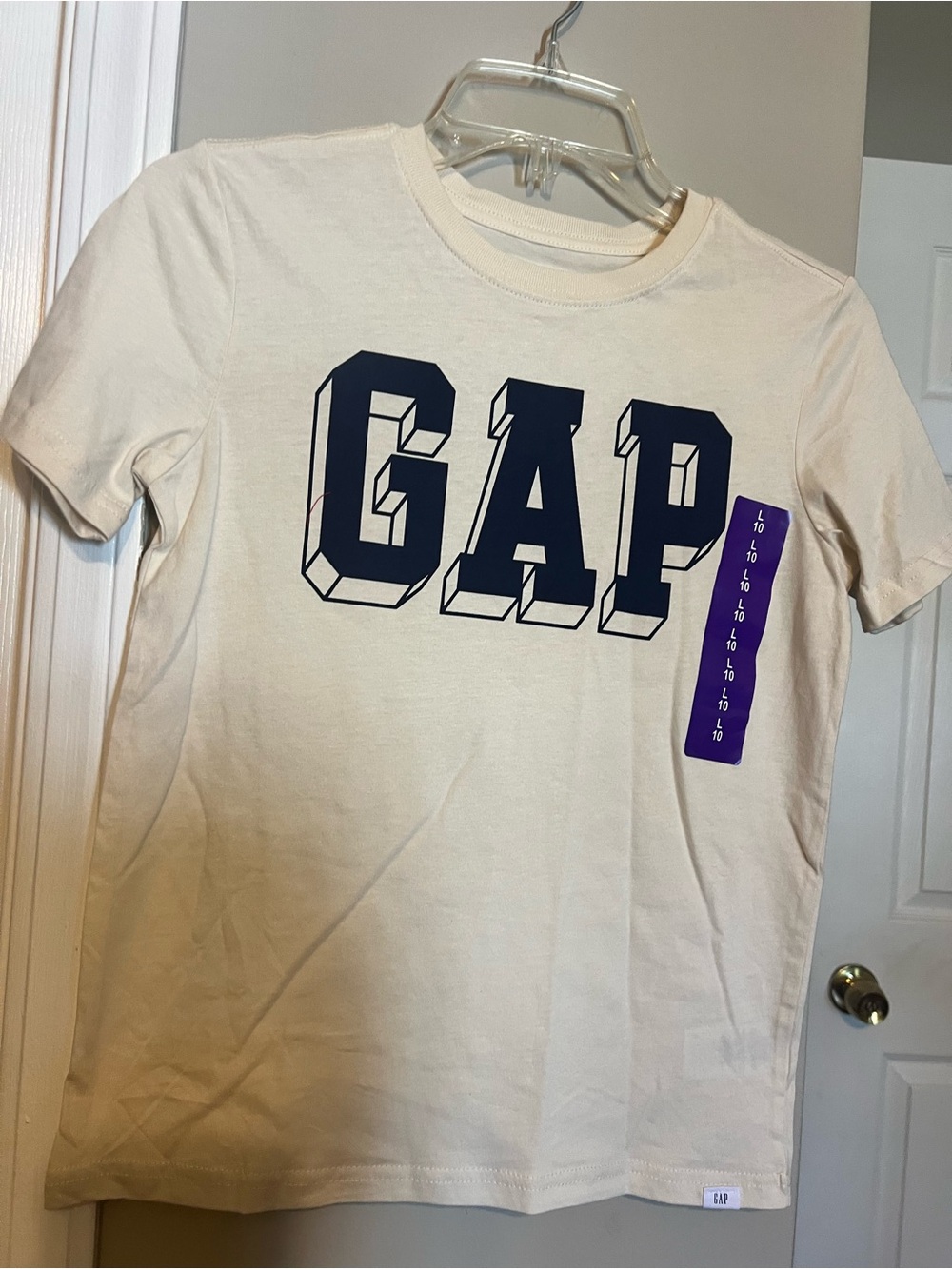 GAP Cream Short Sleeve Tee with Navy 3D Logo